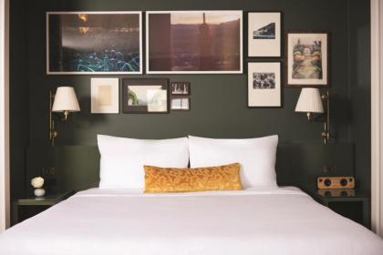Park MGM Las Vegas - image 15