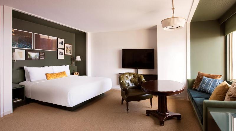 Park MGM Las Vegas - image 2