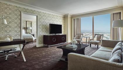 Four Seasons Hotel Las Vegas - image 5