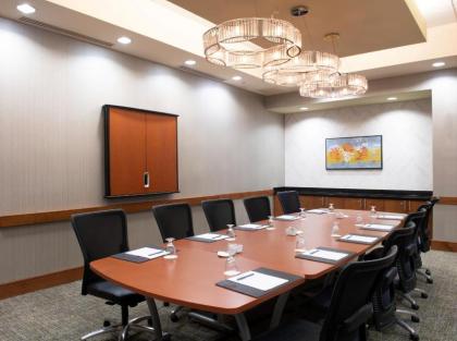 SpringHill Suites by Marriott Las Vegas Convention Center - image 13