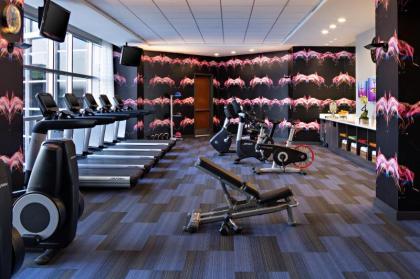 Renaissance by Marriott Las Vegas Hotel - image 16