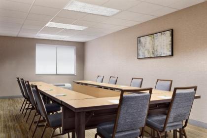 Courtyard By Marriott Las Vegas Stadium Area - image 17