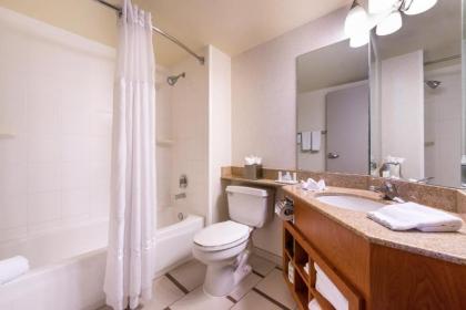 Fairfield Inn by Marriott Las Vegas Convention Center - image 3