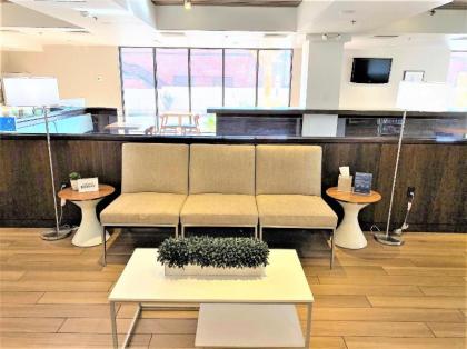 Fairfield Inn by Marriott Las Vegas Convention Center - image 7