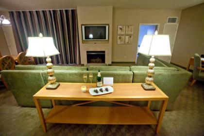 The Platinum Hotel - image 3