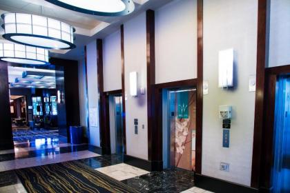 The Platinum Hotel - image 6