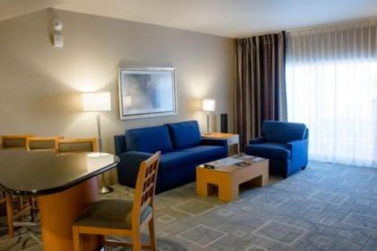 The Platinum Hotel - image 9