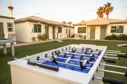 Bungalows Hostel - image 11