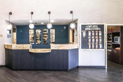 Best Western Plus North Las Vegas Inn & Suites - image 10