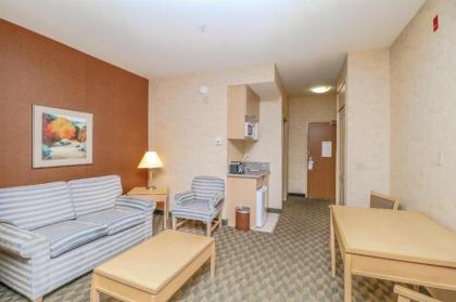Best Western Plus North Las Vegas Inn & Suites - image 12
