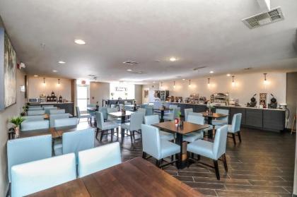 Best Western Plus North Las Vegas Inn & Suites - image 5
