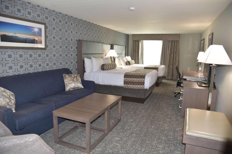 Best Western Plus Las Vegas West - image 4