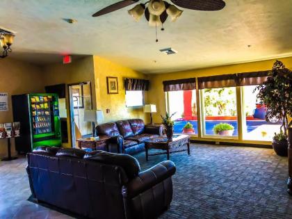 Sunrise Inn - image 14
