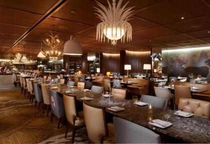 SAHARA Las Vegas - image 7