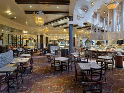 Sam's Town Hotel And Gambling Hall - image 5