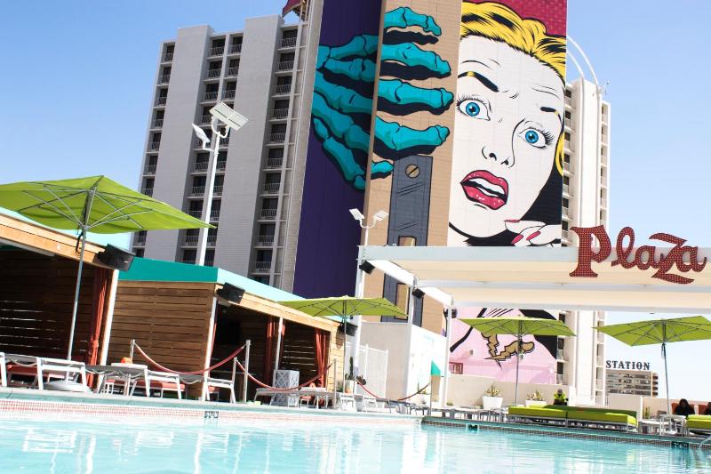 Plaza Hotel & Casino - image 7