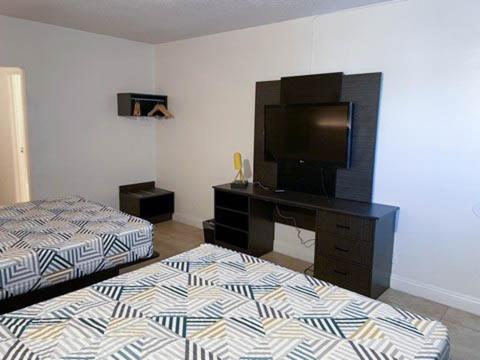 Studio 6 North Las Vegas NV - image 2