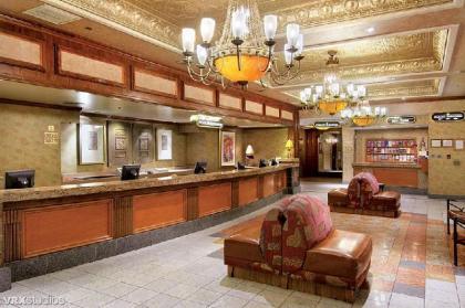 California Hotel And Casino - image 4