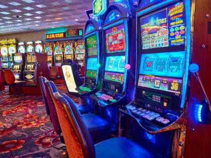 California Hotel And Casino - image 6