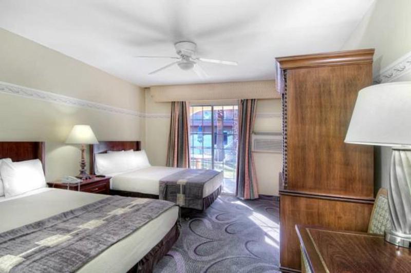 Shalimar Hotel of Las Vegas - image 7
