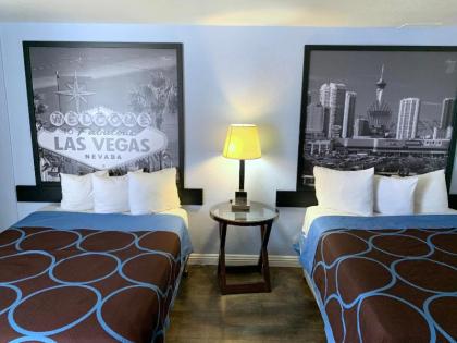 Super 8 by Wyndham Las Vegas North Strip/Fremont St. Area - image 12