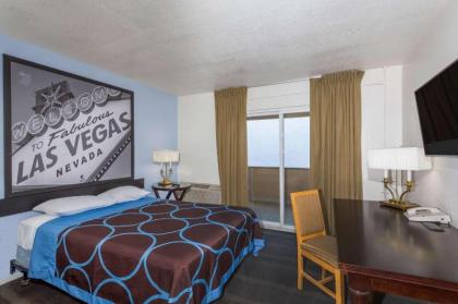 Super 8 by Wyndham Las Vegas North Strip/Fremont St. Area - image 6