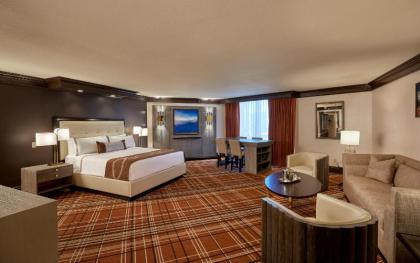Treasure Island - TI Las Vegas Hotel & Casino a Radisson Hotel - image 9