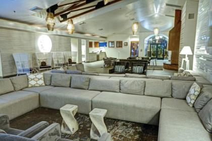Desert Rose Resort - image 10