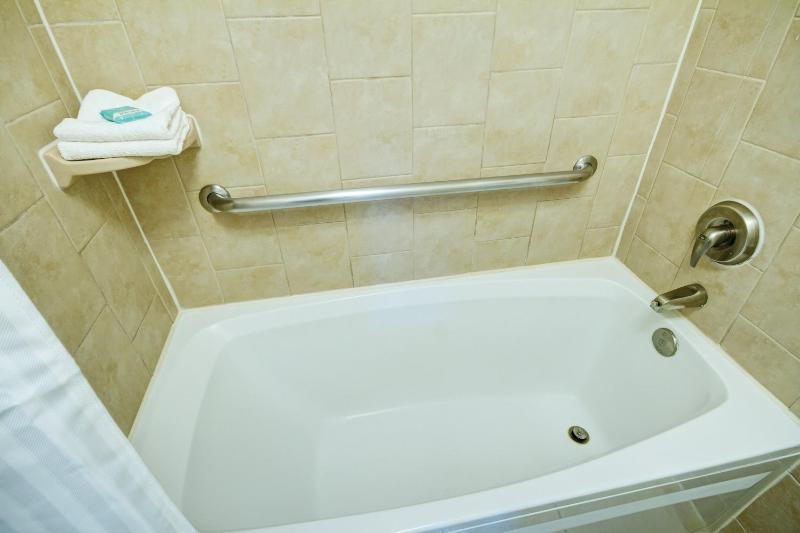 Desert Rose Resort - image 7