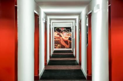 The D Las Vegas Hotel Casino - image 8