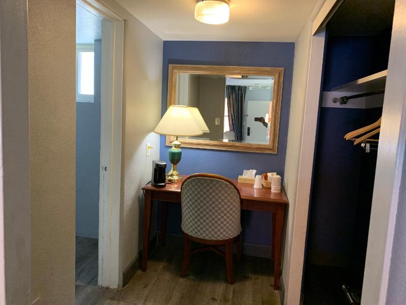 City Center Motel - image 5