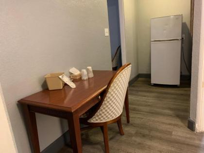 City Center Motel - image 6