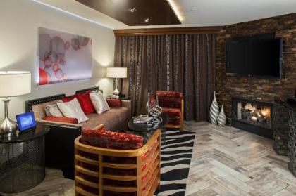 Holiday Inn Club Vacations Las Vegas - Desert Club Resort - image 18