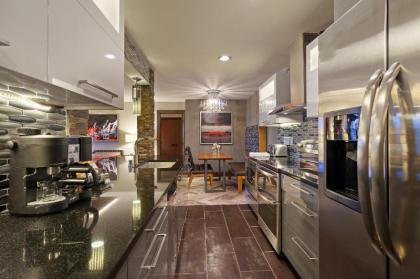 Holiday Inn Club Vacations Las Vegas - Desert Club Resort - image 3
