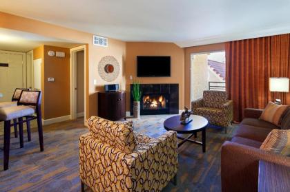 Holiday Inn Club Vacations Las Vegas - Desert Club Resort - image 4