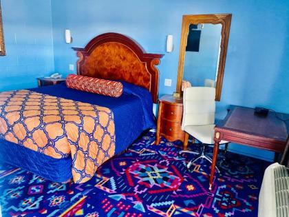 A Fisher's Inn Motel - image 11