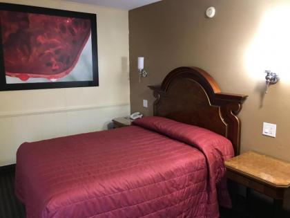 A Fisher's Inn Motel - image 3
