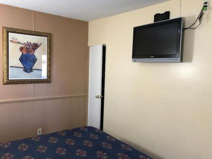 A Fisher's Inn Motel - image 4