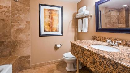 Best Western Plus Casino Royale - Center Strip - image 12