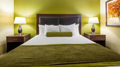 Best Western Plus Casino Royale - Center Strip - image 13
