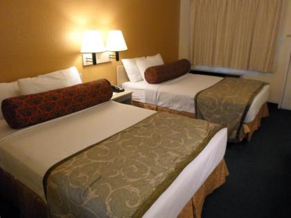 Howard Johnson by Wyndham Las Vegas near the Strip - image 17