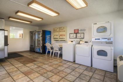 Motel 6-Las Vegas NV - I-15 - image 12
