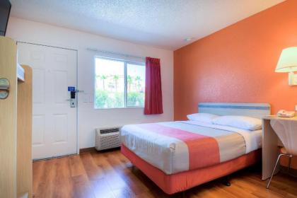 Motel 6-Las Vegas NV - Boulder Hwy - image 8