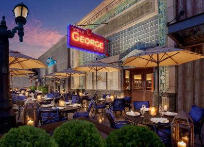 Downtown Grand Hotel & Casino - image 8