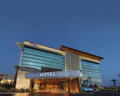 Aliante Casino + Hotel - image 4