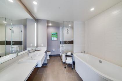 Jet Luxury at The Vdara - image 17