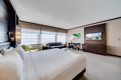 Jet Luxury at The Vdara - image 2