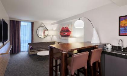 The Linq Hotel And Casino - image 15