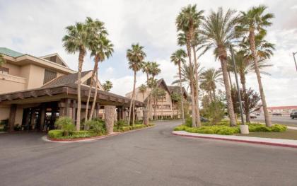 Suites at Tahiti Village Resort and Spa-No Resort Fee - image 12