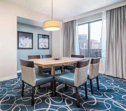 Wyndham Desert Blue - image 14